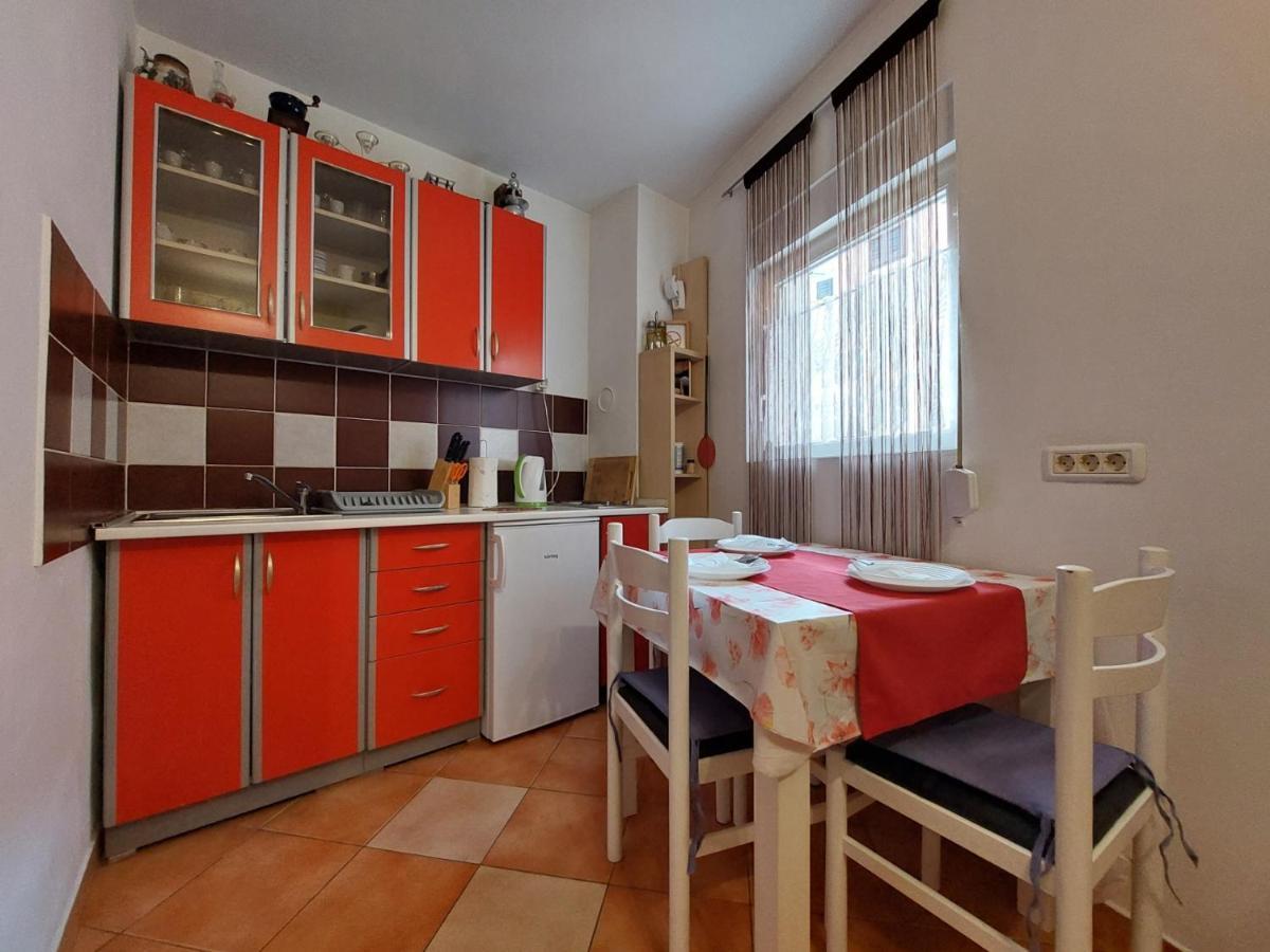 Leona Apartment Novigrad  Luaran gambar