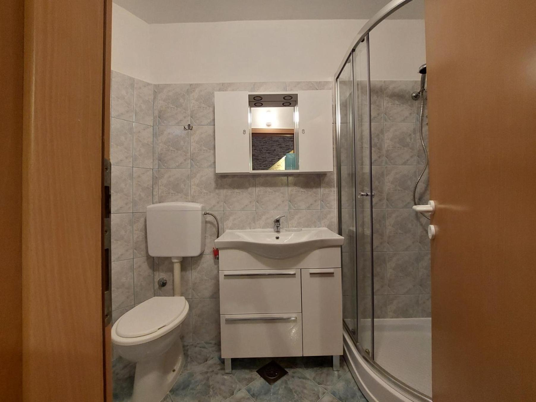 Leona Apartment Novigrad  Luaran gambar